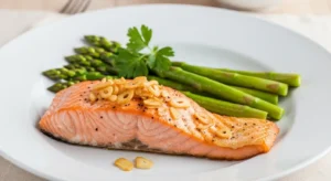 Garlic Salmon with Asparagus
